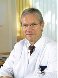 Dr. Rheumatologist Manfred